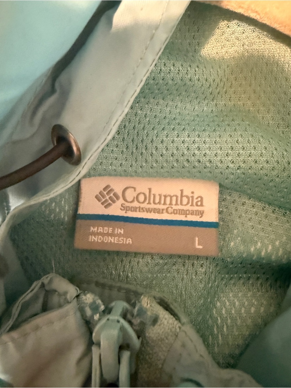 Columbia Women's Rain Jacket- Size Large - Picture 8 of 12